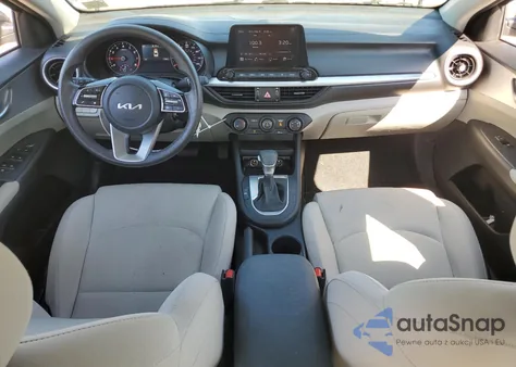 2023 Kia Forte Lx z USA, uszkodzony, nr VIN 3KPF24AD4PE678832